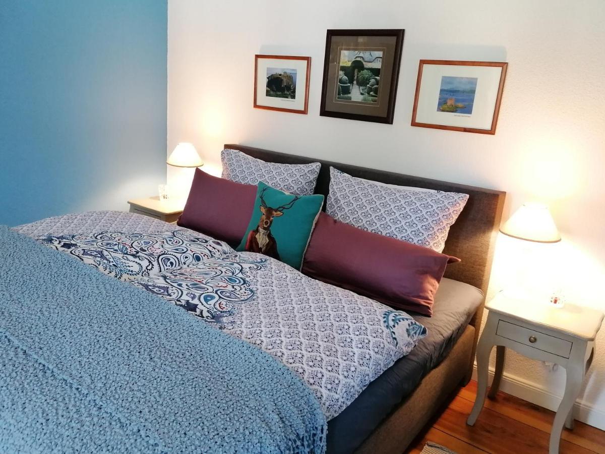 Bed&Breakfast Wagner "Im Alten Pfarrhaus" ノイルピーン エクステリア 写真